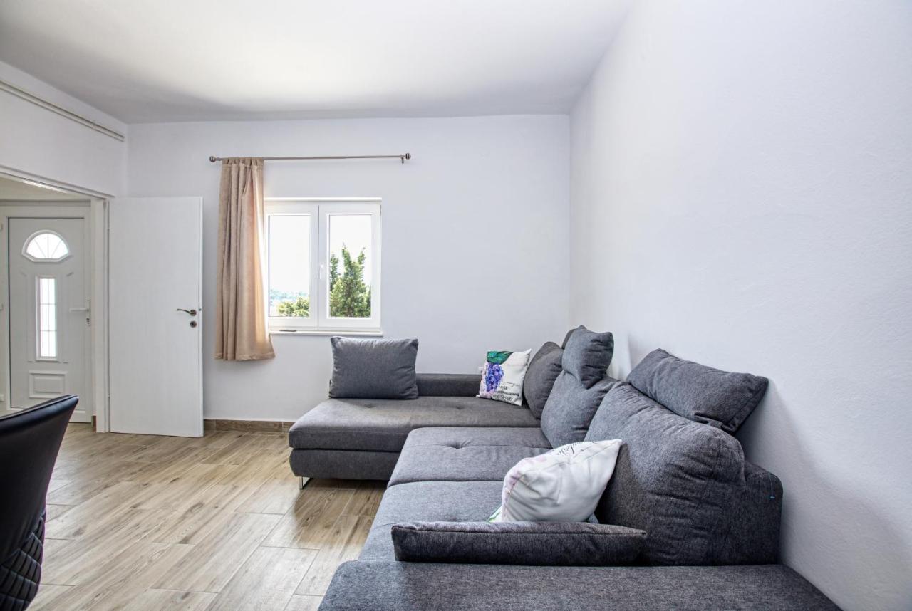 Apartment Tisno 5130C ภายนอก รูปภาพ